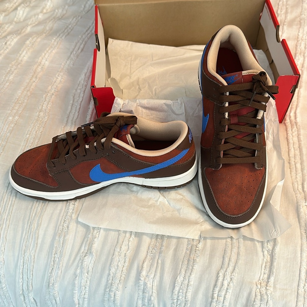 Nike Dunk Low Retro Premium in Mars Stone Blue. Mens size 10